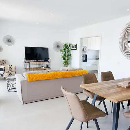 公寓 3 Bedroom Apartment, At20